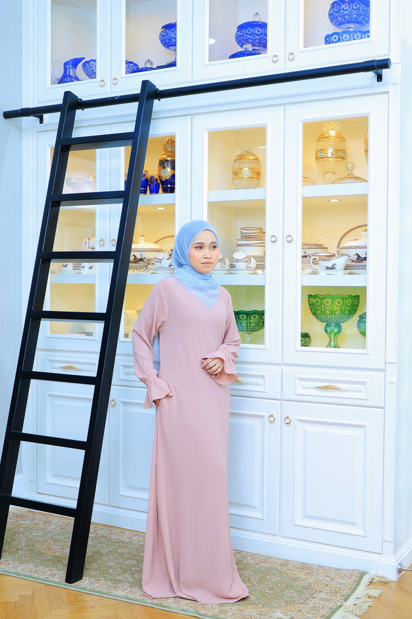 JUBAH MAK HALIZA